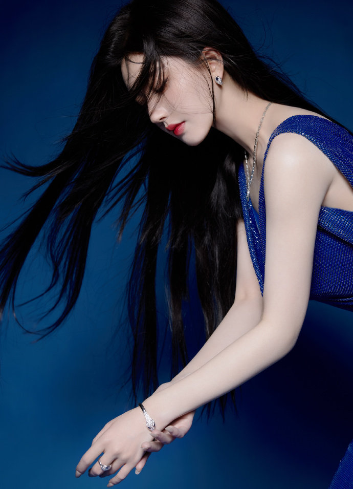 镜子做到崩溃百合不朽情缘首页对着(图1)