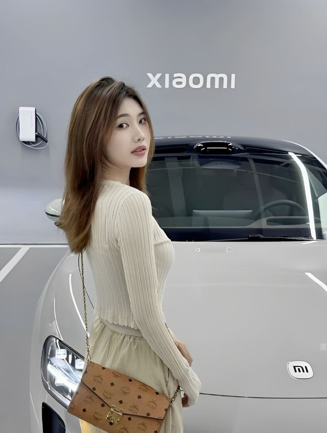 质量都这么高的吗？仙女也就长这样吧不朽情缘登录小米SU7的美女车主(图10)